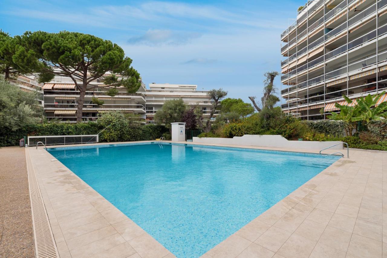 Vue Mer 180° Cocon A 7 Min De La Plage Piscine Ac Apartment Antibes Ngoại thất bức ảnh